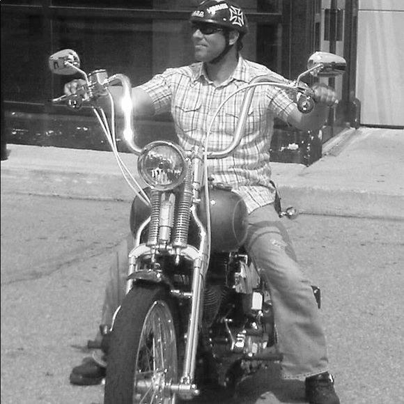 Meet your Posher, Mario - Picture 1 of 1